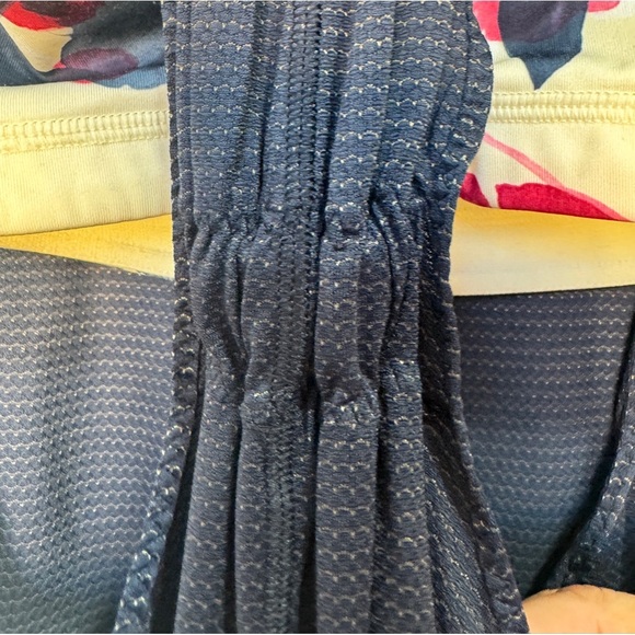 lululemon athletica Navy Tank Top - Picture 10 of 11